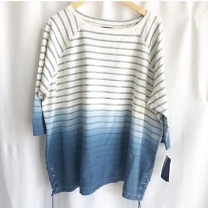 Chaps blue and white 3/4 sleeve sweatshirt